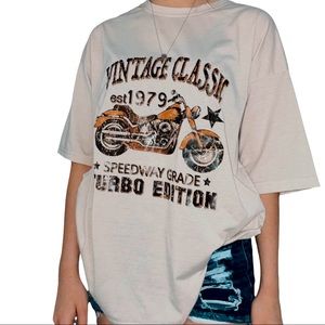Baggy vintage cream short sleeve tshirt